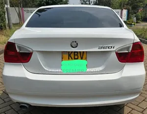 BMW 320i 2006 White