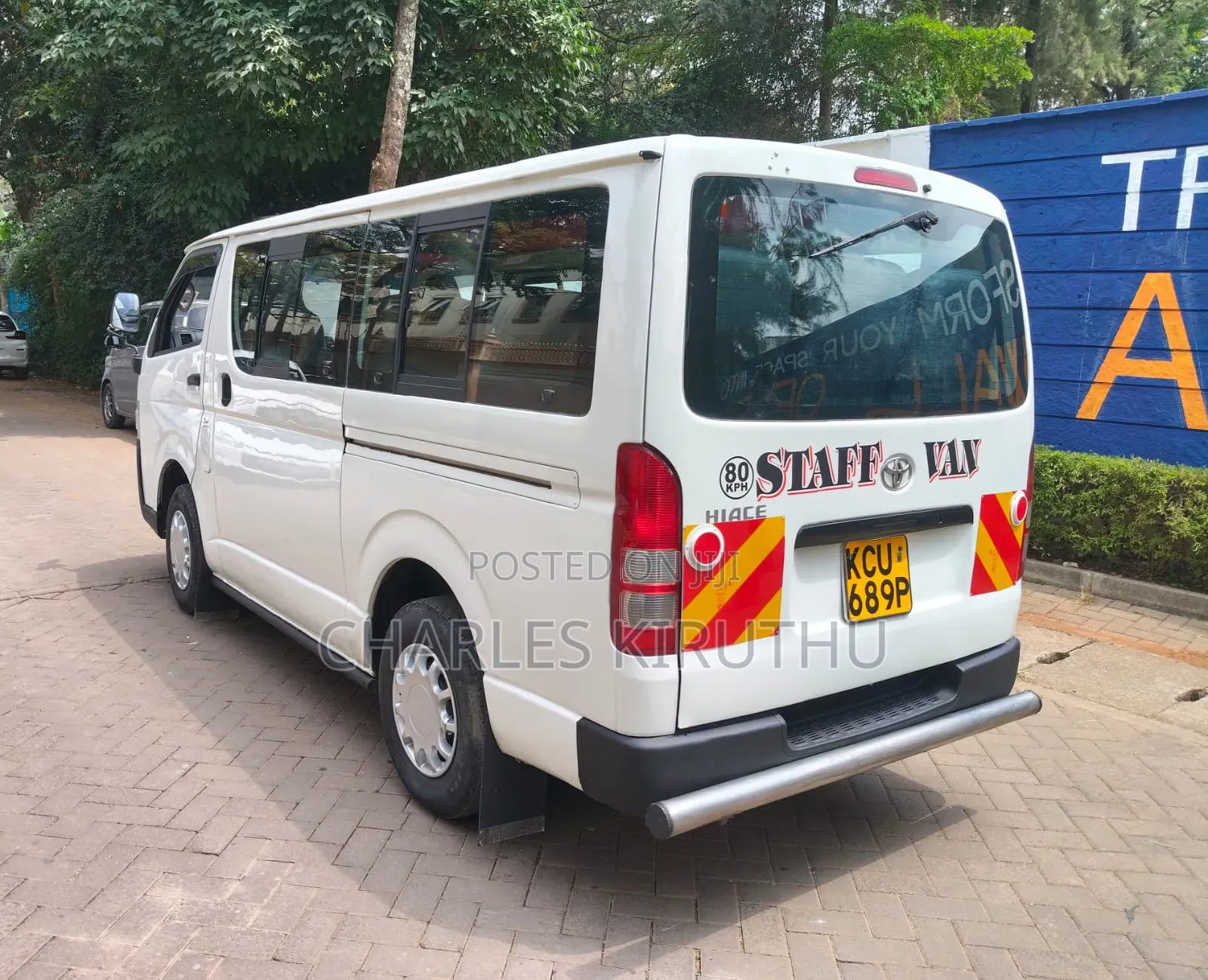 Toyota HiAce 2014 White