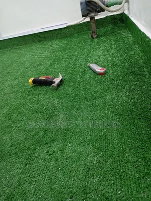 10mm Shinny Balcony Laundry Area Artificial Green Grass