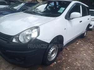 Nissan Advan 2012 White