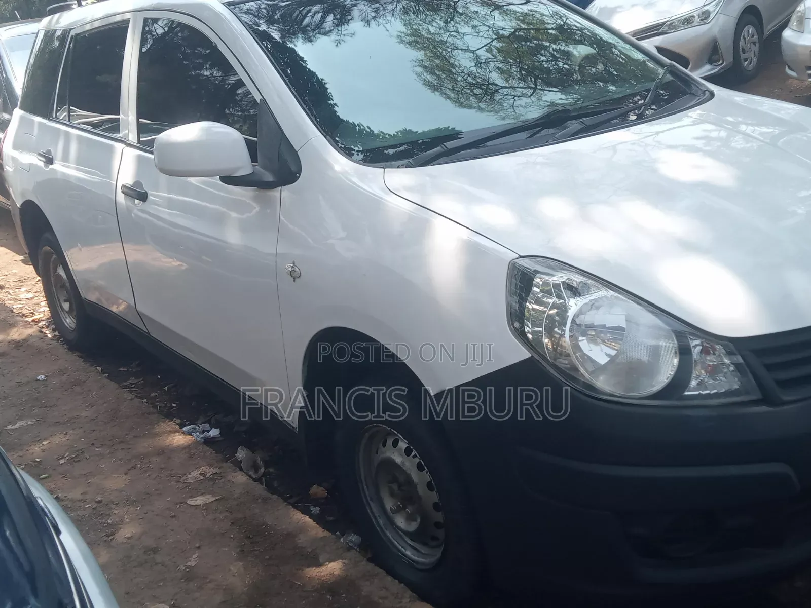 Nissan Advan 2012 White