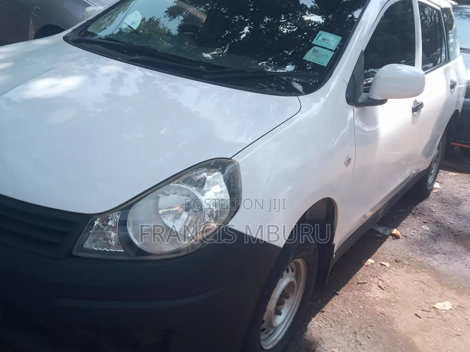 Nissan Advan 2012 White