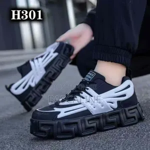 Shoes Selling