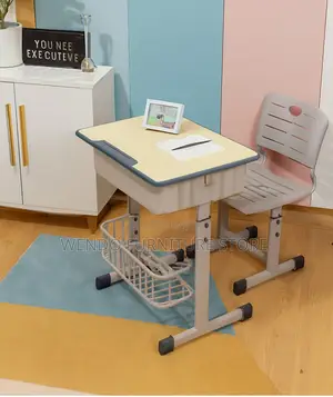 Kids Set : Height-Adjustable Children's Desk and Chair Combo Set.