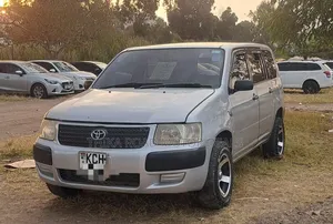 Toyota Succeed 2010 Silver