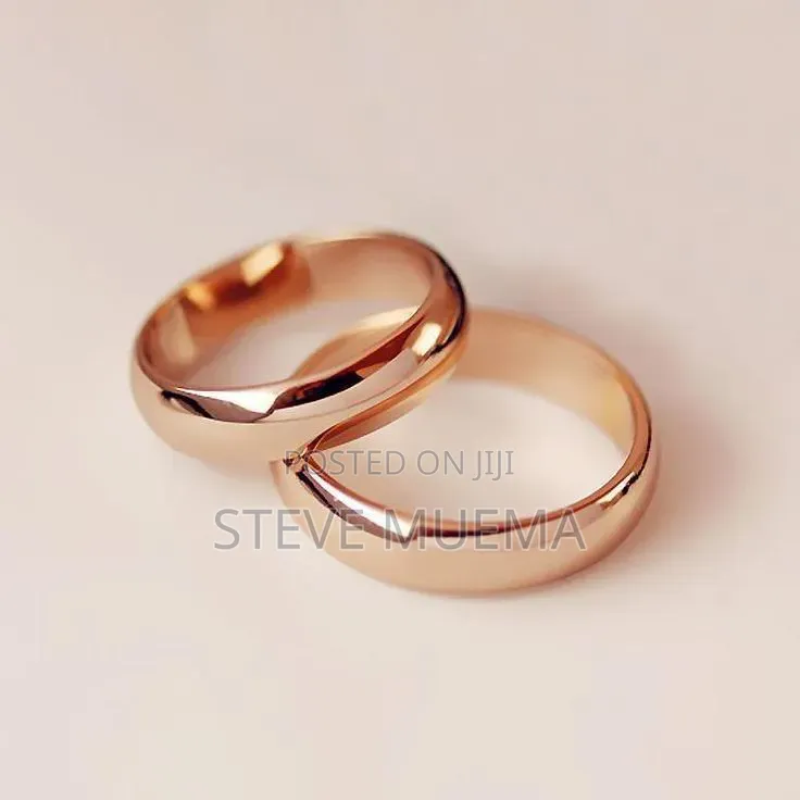 Gold Wedding Rings.