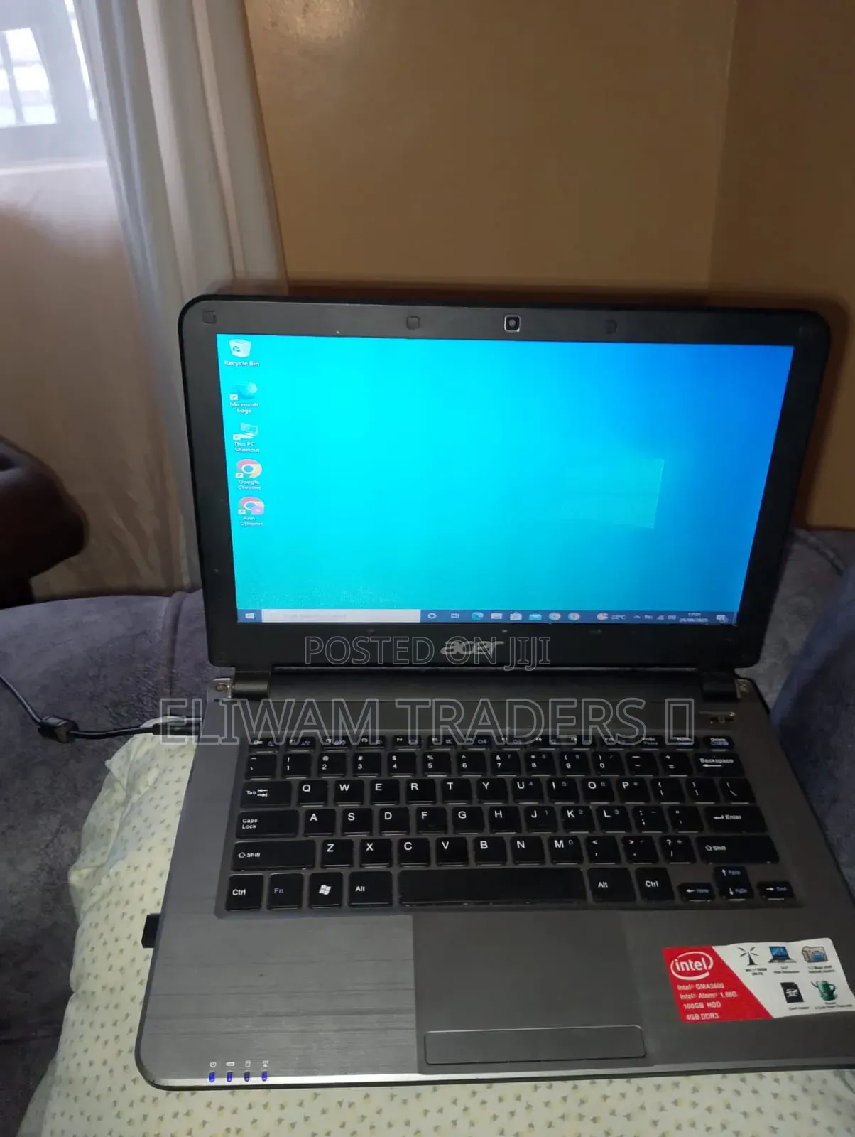 Laptop Acer AcerNote Light 4GB Intel Core i3 SSD 128GB