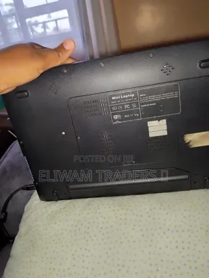 Laptop Acer AcerNote Light 4GB Intel Core i3 SSD 128GB