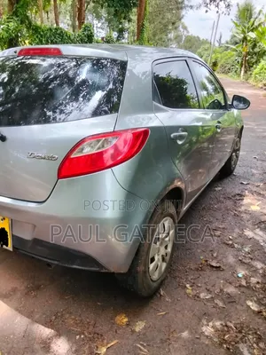 Mazda Demio 2013 Silver