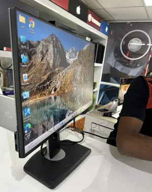 Dell Monitor 24inch Edge to Edge