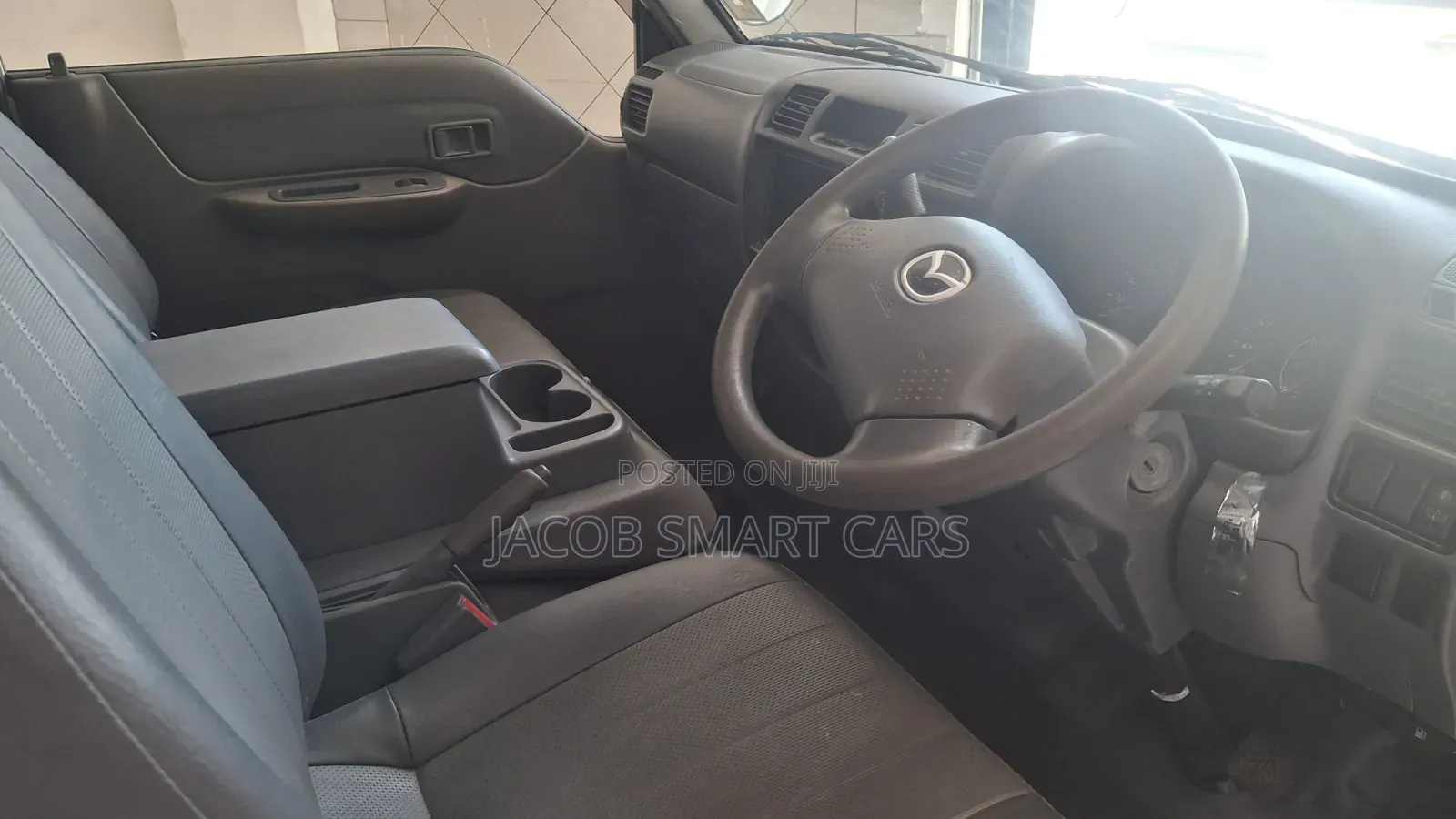 Mazda Bongo 2013 White