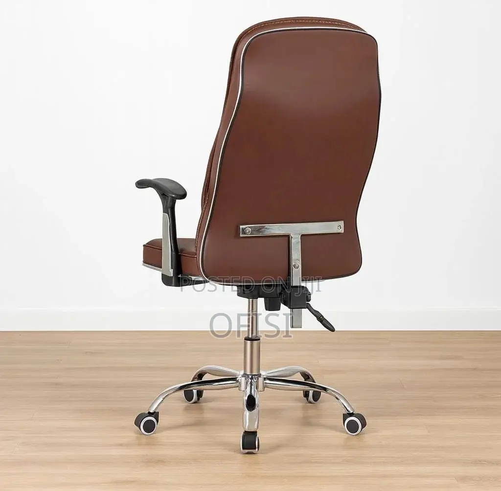 Office Chair;