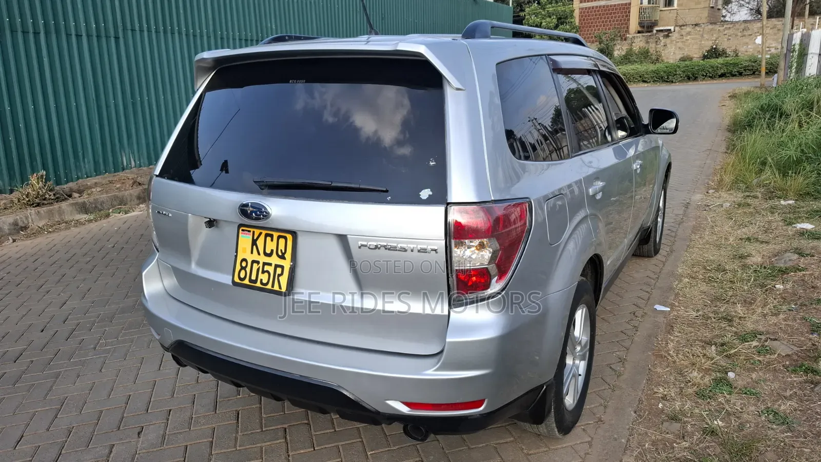 Subaru Forester 2011 Silver