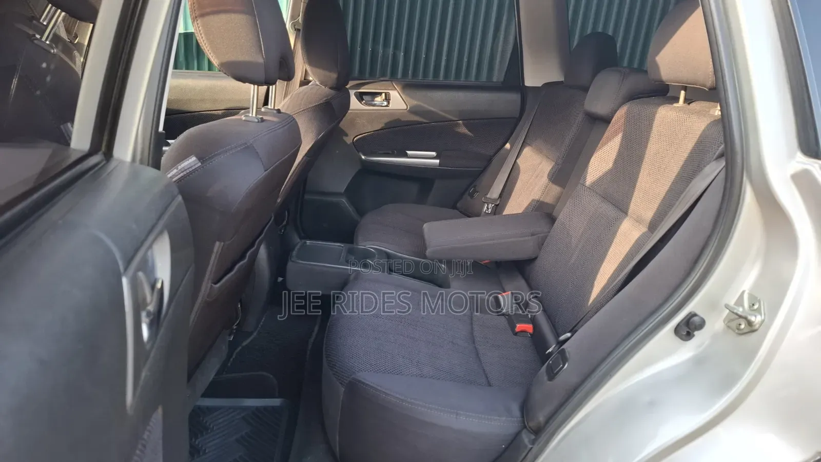 Subaru Forester 2011 Silver