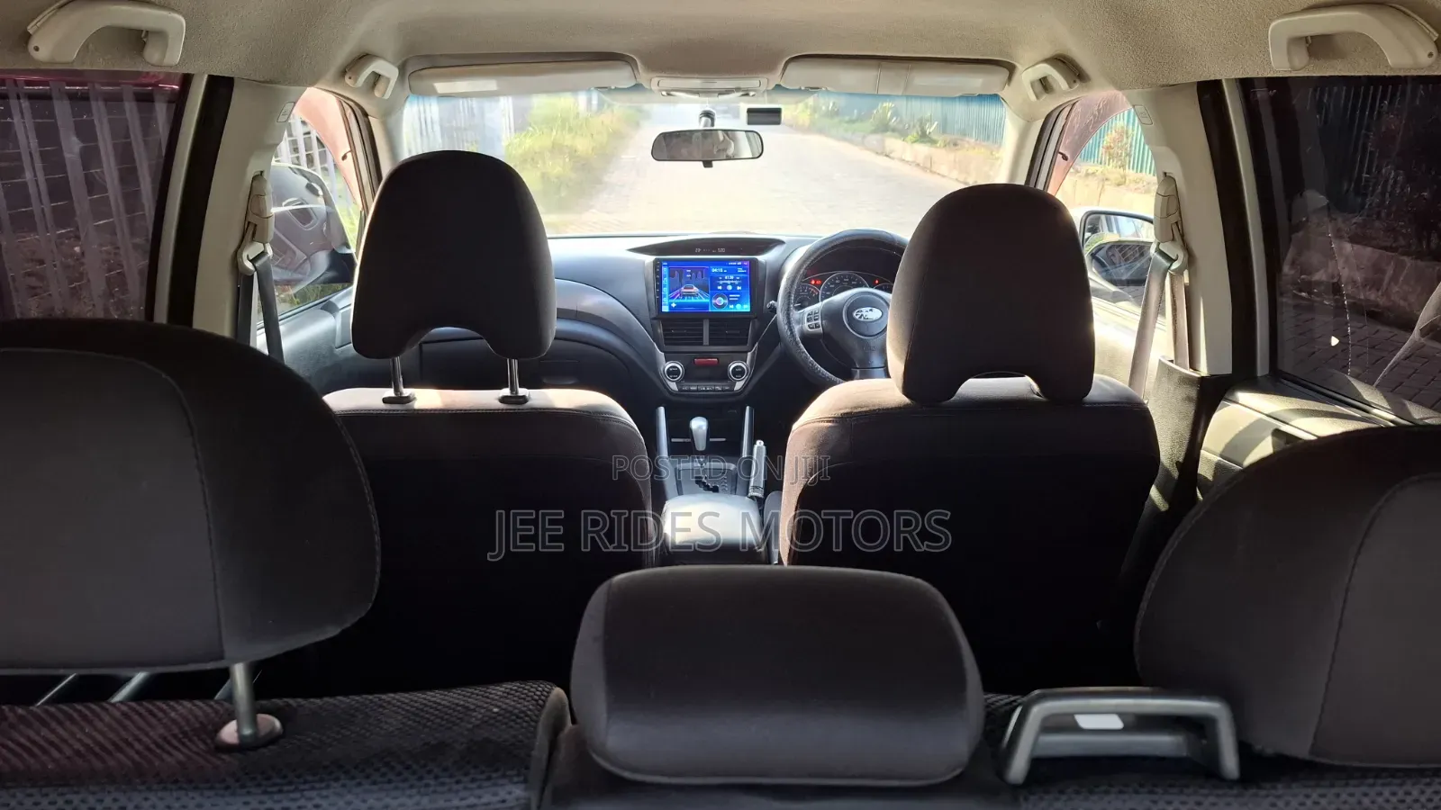 Subaru Forester 2011 Silver