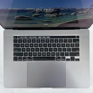 Laptop Apple MacBook 2019 32GB Intel Core i9 SSD 512GB