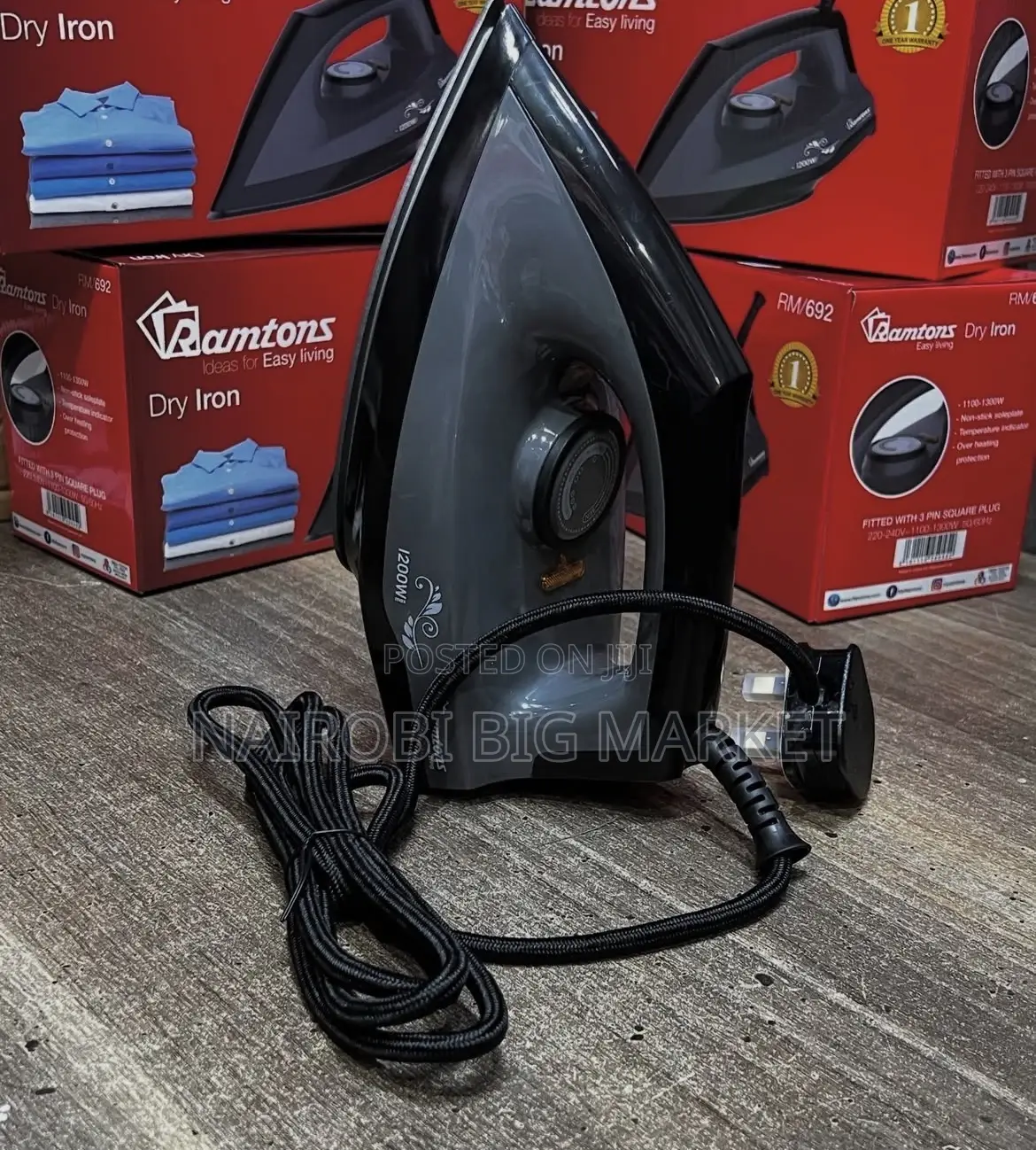 Ramtons Iron Box