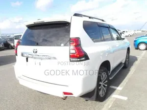 Toyota Land Cruiser Prado 2020 White