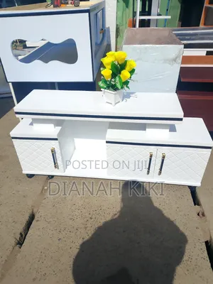 4fts Long TV Stand
