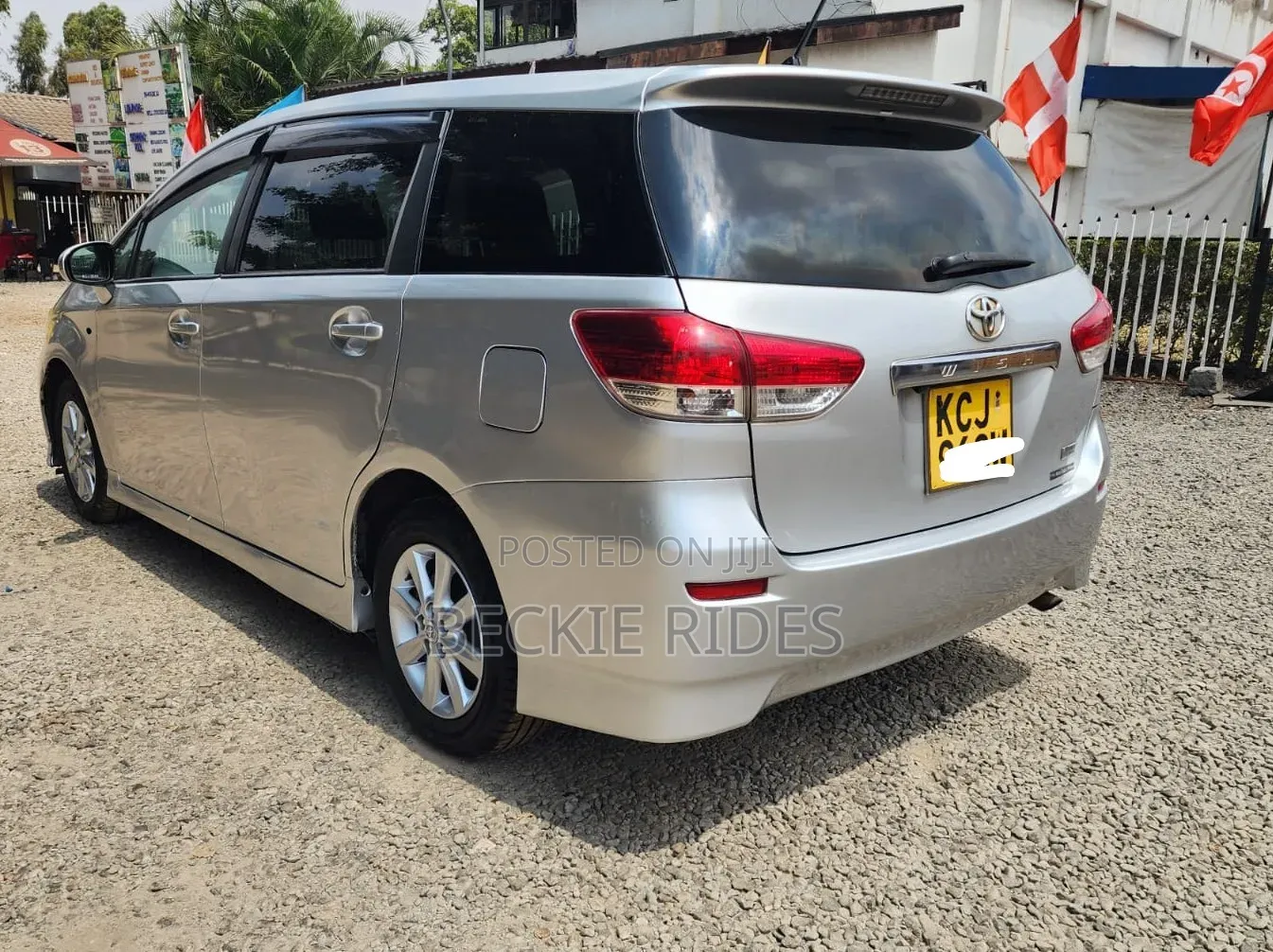 Toyota Wish 2010 Silver