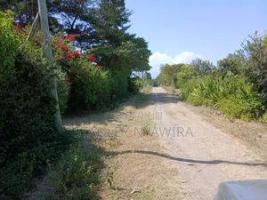 2 Acreas Behind Nanyuki Airstrip