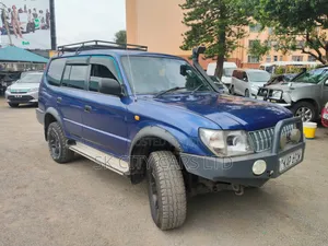 Toyota Land Cruiser Prado 2002 Blue