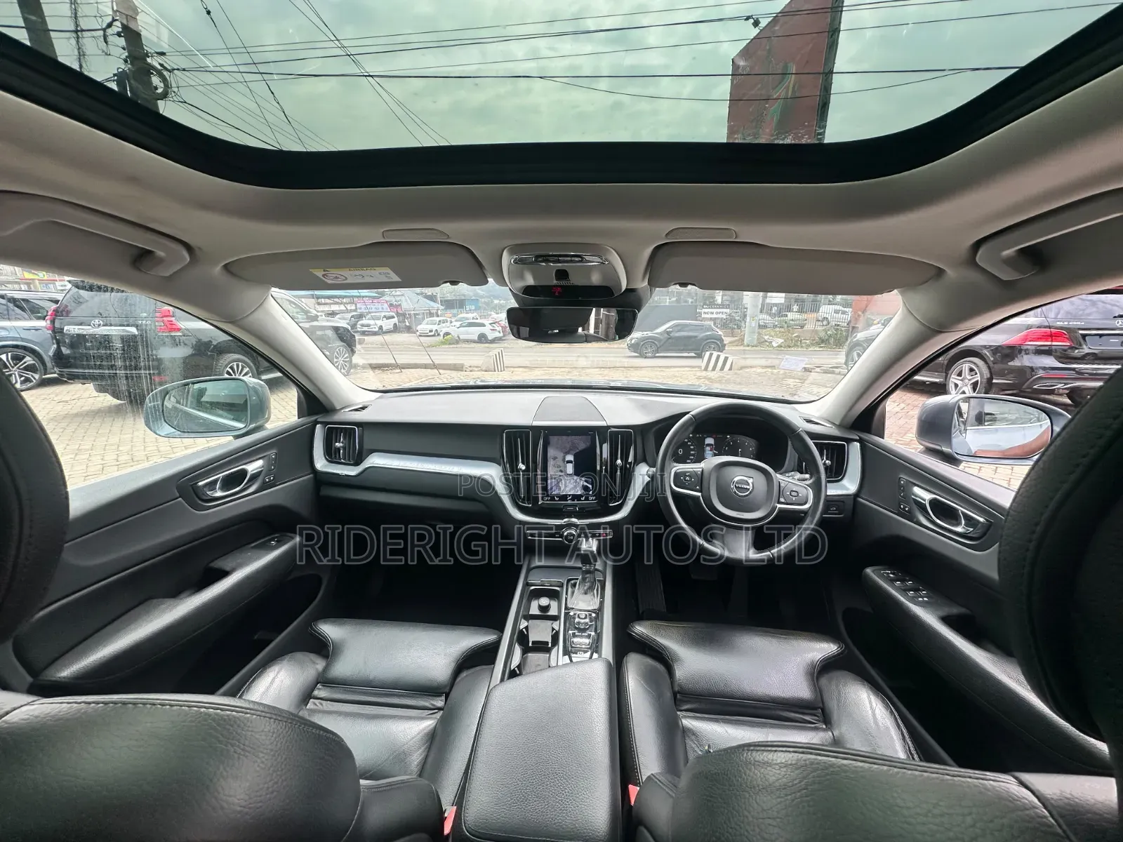Volvo XC60 2018 Gray