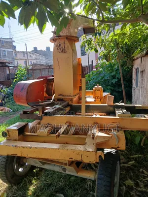 Wood Chipper and Shredder
