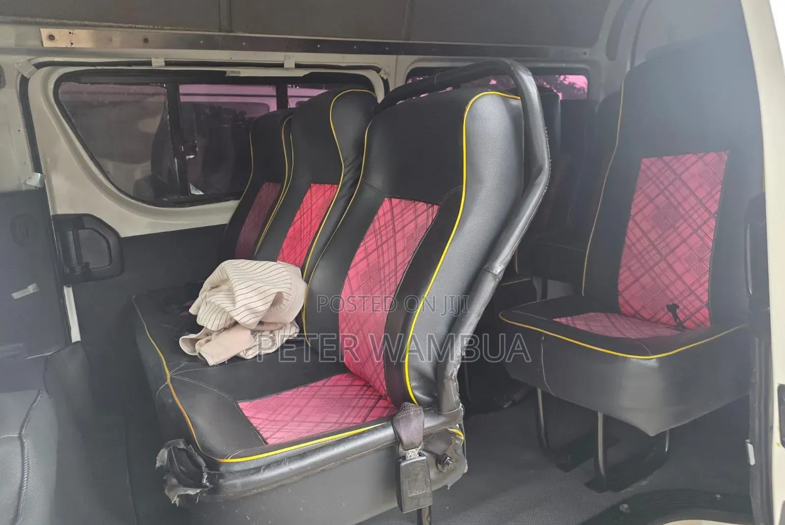 Toyota HiAce 2014 White