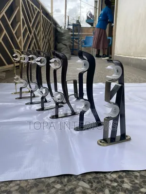 Quality Strong Double Wall Brackets for Curtain Rods Mounting
