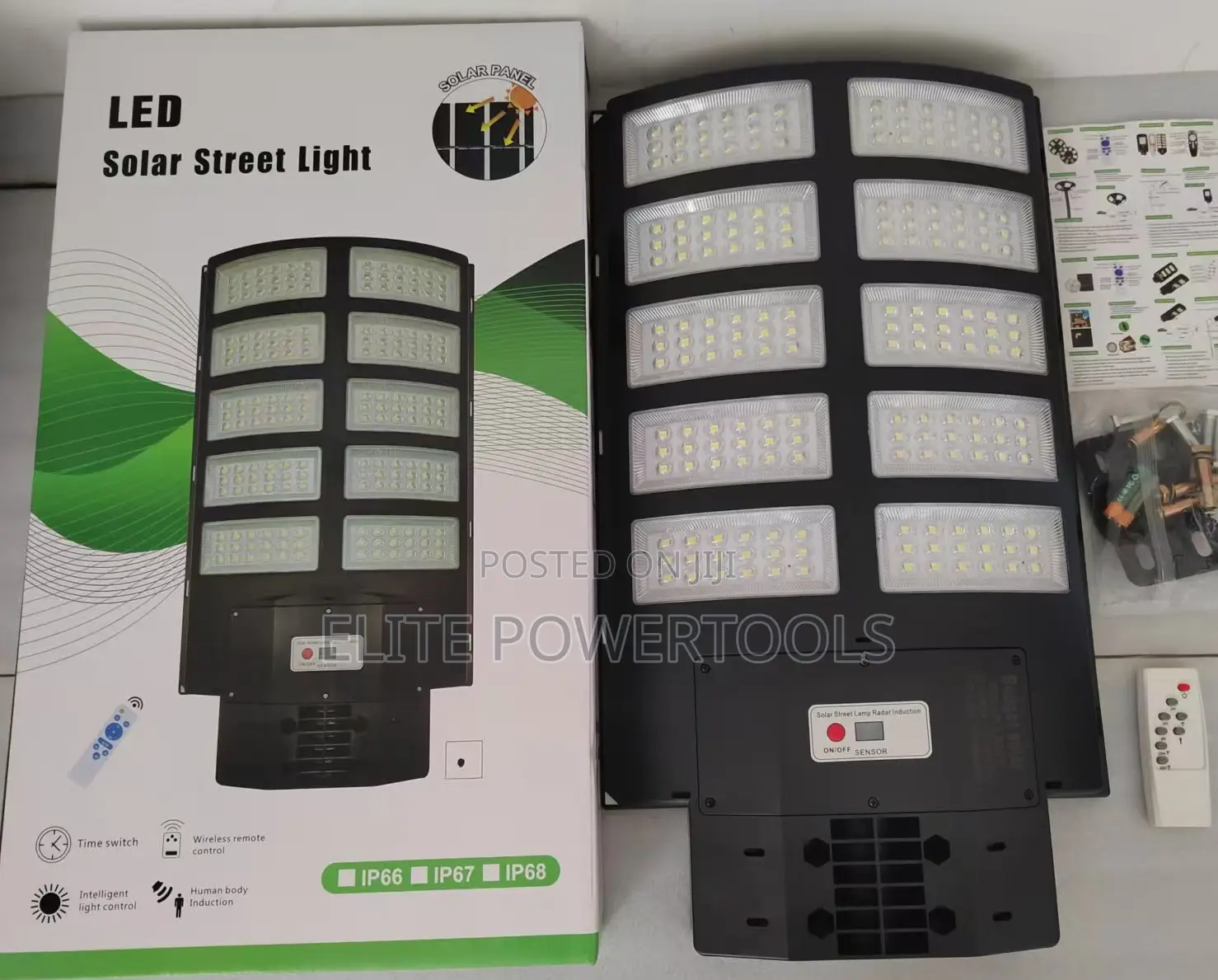 2400W Solar Street Light With Pole Bracket