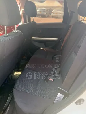 Toyota IST 2004 Silver