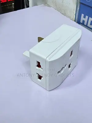 13A Universal Power Adapter for UK EU US Plug Devices