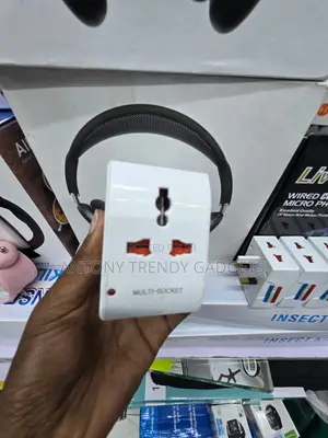 UK Type G Universal Multi Plug Adapter 250V AC Socket