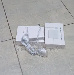 Apple Mac Book Pro Charger - 45W L-Tip Power Adapter