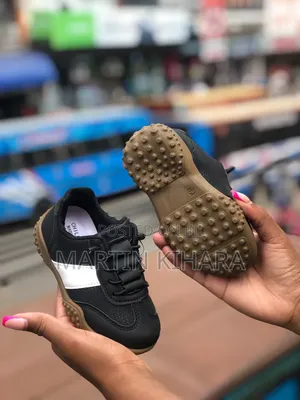Kids JY135A
Sneakers (Sizes 20-25
)