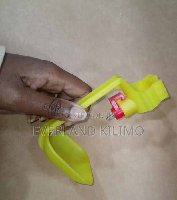 Yellow Cups Drip System for Poultry Farms
