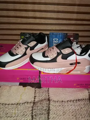 Air 90 Authentic Sneakers