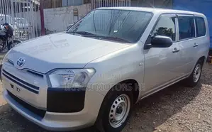 Toyota Probox 1.5 Hybrid DX Comfort 2020 Silver