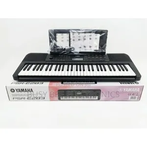 Yamaha PSR E283 Keyboard