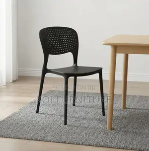 Dining Chairs; Plastic Hone Dining Hosting Chairs
