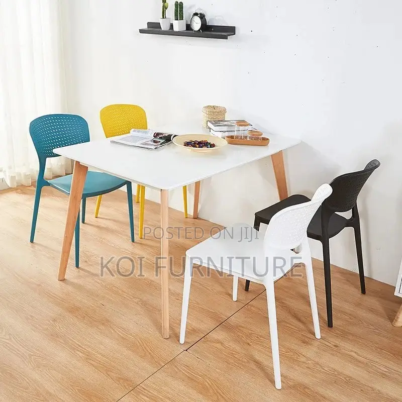 Dining Chairs; Plastic Hone Dining Hosting Chairs