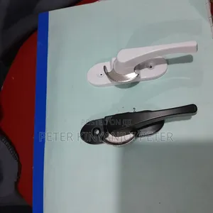 Aluminium Crescent Lock