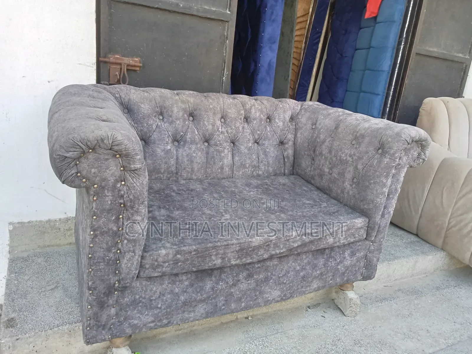 2 Seater Gray