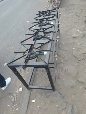 Heavy Metallic Cooker