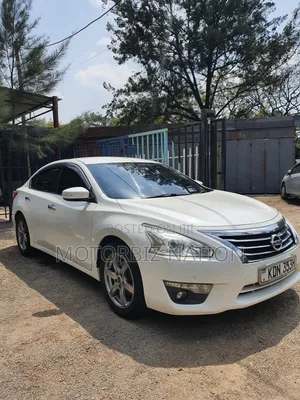 Nissan Teana 2016 White