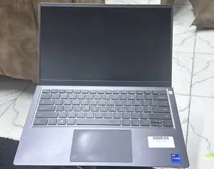 Laptop Dell Vostro 14 5410 16GB Intel Core i7 SSD 512GB