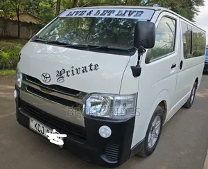 Toyota HiAce 2009 White
