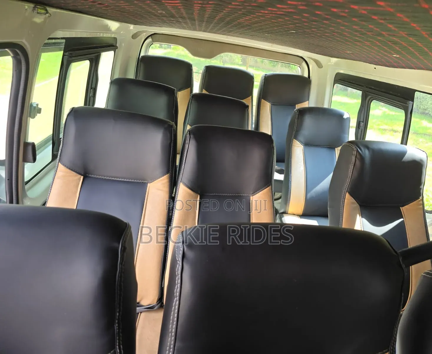 Toyota HiAce 2009 White