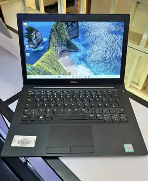 Laptop Dell Latitude 7390 8GB Intel Core i5 SSD 256GB